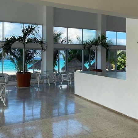 Studio Oceanfront Prime Location كانكون المظهر الخارجي الصورة