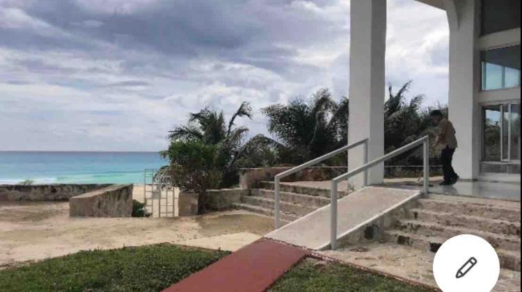 Studio Oceanfront Prime Location كانكون المظهر الخارجي الصورة