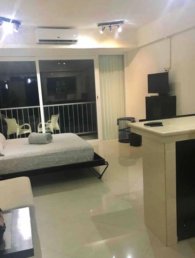 Studio Oceanfront Prime Location كانكون المظهر الخارجي الصورة