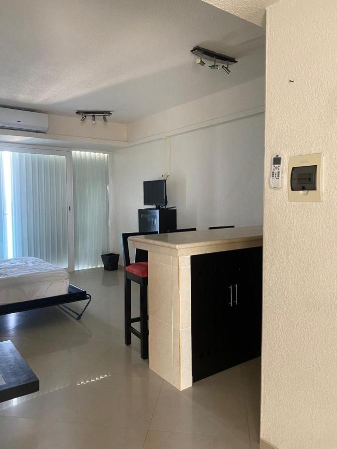 Studio Oceanfront Prime Location كانكون المظهر الخارجي الصورة