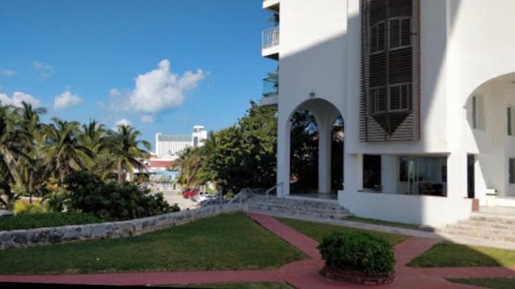 Studio Oceanfront Prime Location كانكون المظهر الخارجي الصورة